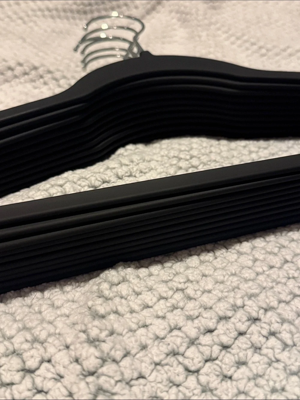 Bundle of 10 Rubberized Hangers NWOT 🌻